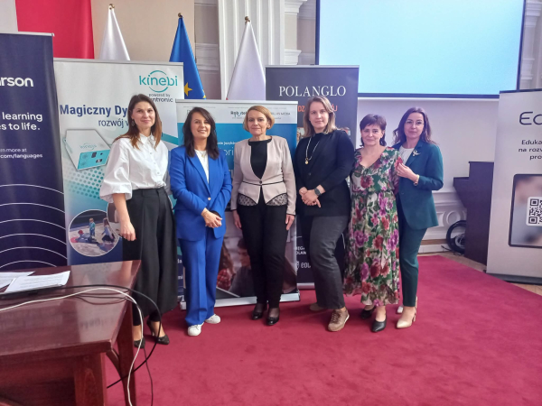 Konferencja: Nowa podstawa programowa w nauczaniu języków obcych – priorytety, wyzwania, rozwiązania.